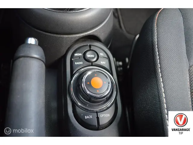 MINI One Mini 1.2 Business 2017 Benzine 15