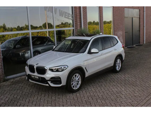 BMW X3 xDrive30e Executive 2020 Hybride Benzine 7