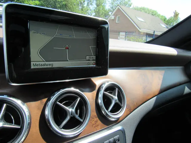 Mercedes-Benz GLA 250 Ambition Pano/Camera 2015 Benzine 14