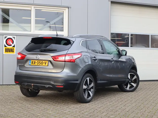 Nissan QASHQAI 1.2 N-Connecta 2016 Benzine 4
