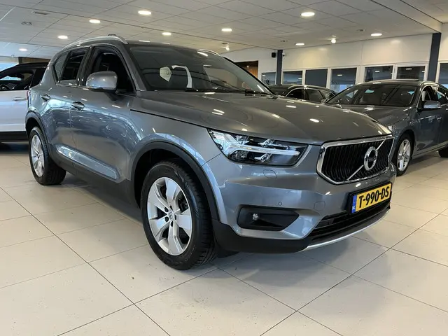 Volvo XC40 T4 Momentum 2018 Benzine 38