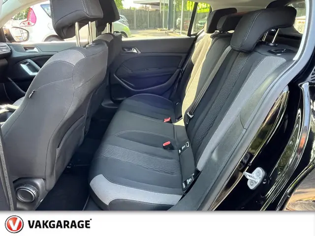 Peugeot 308 1.2 PureTech Style Rijklaarprijs !! 2015 Benzine 9