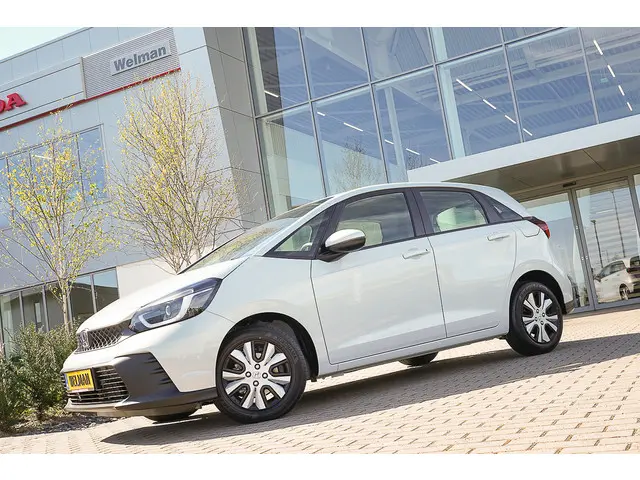 Honda Jazz 1.5i e:HEV ELEGANCE 2024 Hybride Benzine 34