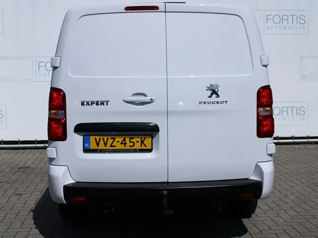 Peugeot Expert 2.0 BlueHDi 145 L3 2023 Diesel 14