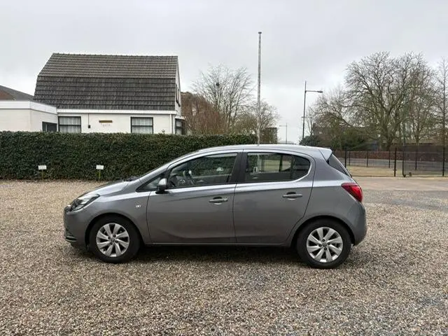Opel Corsa 1.2 2016 Benzine 18