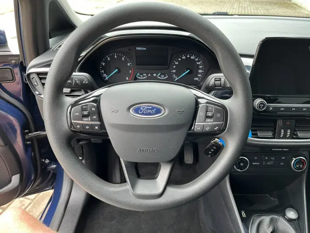 Ford Fiesta 1.0 EcoB. Connected 2020 Benzine 17