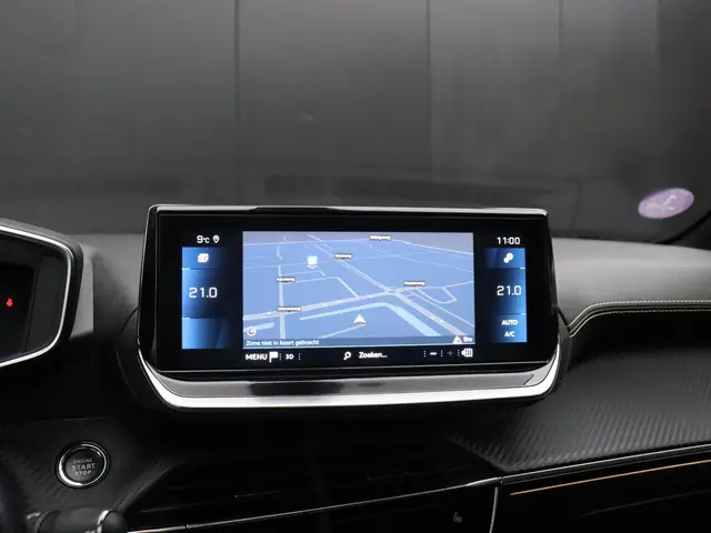 Peugeot 208 1.2 PureTech GT Pack 2021 Benzine 6