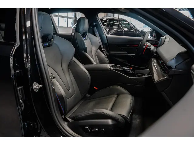 BMW M5 5-serie Touring 2025 Hybride Benzine 22