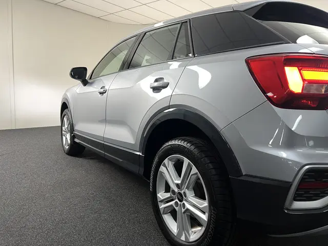 Audi Q2 35 TFSI 150 PK Pro Line S Tronic 2023 Benzine 48