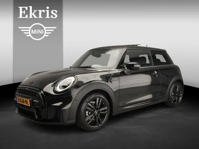 MINI 3-Deurs Cooper Rockingham GT 2024 Benzine