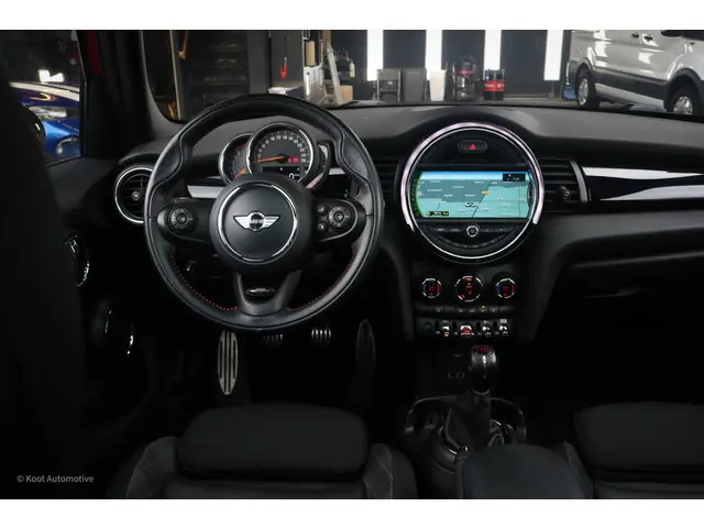 MINI Cooper Mini 1.5 JCW 2017 Benzine 36