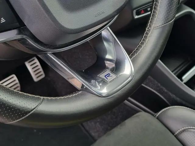 Volvo XC40 2.0 T5 AWD R-Design | PANO | LED | H&K | 2020 Benzine 21