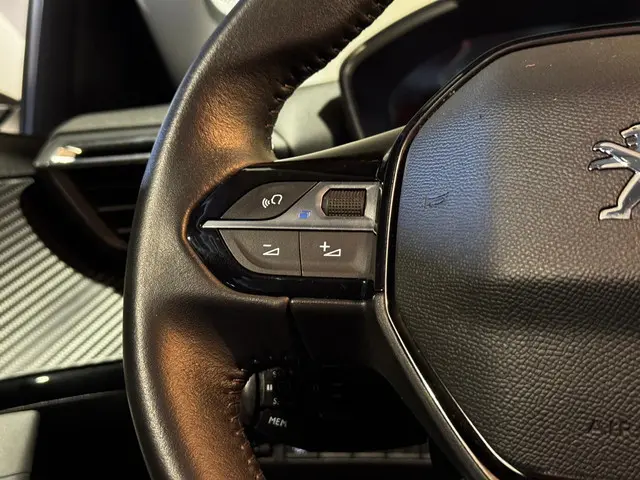 Peugeot 2008 1.2 Blue Lease Active 2021 Benzine 27