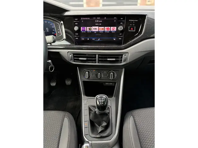 Volkswagen Polo 1.0 TSI Life 2023 104644km 2023 Benzine 14