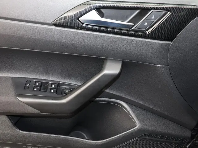 Volkswagen Taigo 1.0 TSI 95pk Life 2022 Benzine 13