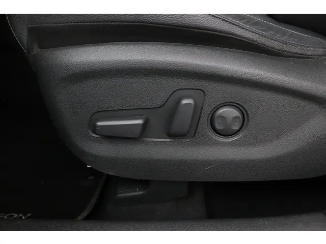 Hyundai Tucson 1.6 T-GDI Premium Sky 2019 Benzine 23
