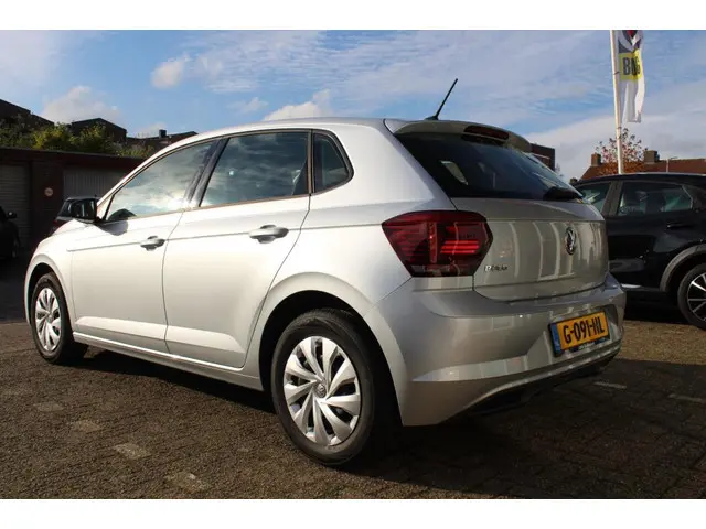 Volkswagen Polo 1.0 TSI Comfortline 2019 Benzine 5