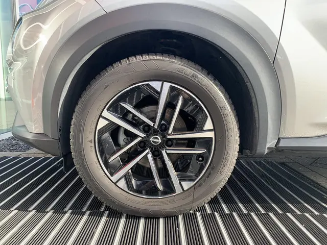 Nissan Juke 1.0 DIG-T Business Design 2025 Benzine 35