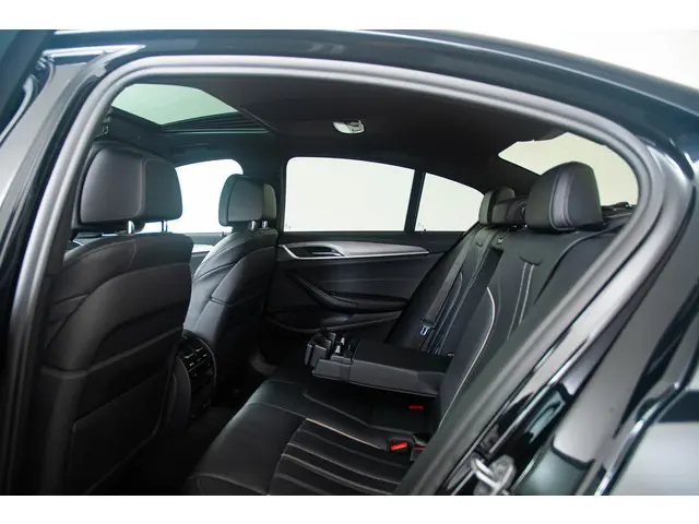 BMW 5 Serie 530d High Executive 2020 Diesel 20