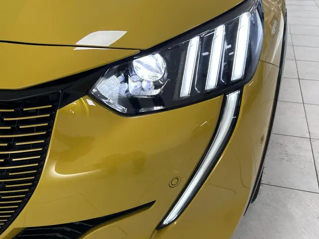 Peugeot e-208 EV GT Pack 50 kWh 2021 Elektrisch 23