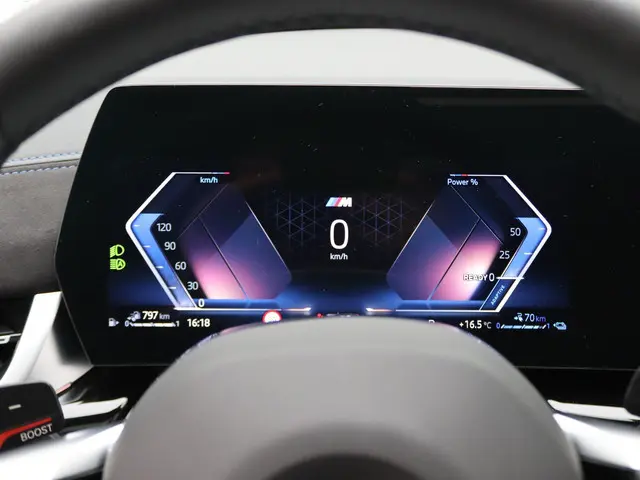 BMW X1 xDrive25e 2025 Hybride Benzine 17