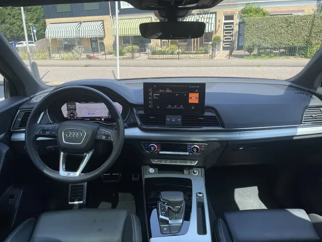 Audi Q5 45 TFSI S Line edition 2021 Benzine 43