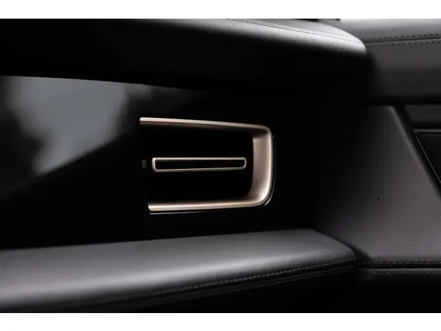 Porsche Taycan 4S Performance 84 kWh 2022 Elektrisch 42