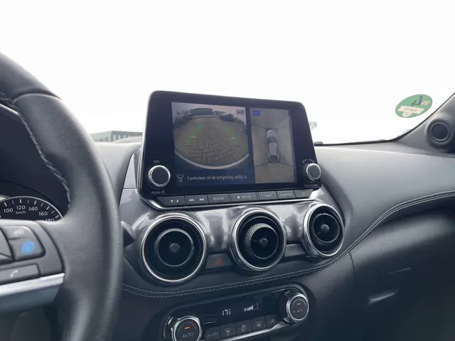 Nissan Juke 1.0 DIG-T N-Design 2022 Benzine 17