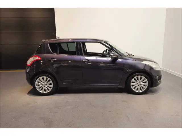 Suzuki Swift 1.2 Exclusive EASSS 2014 Benzine 6