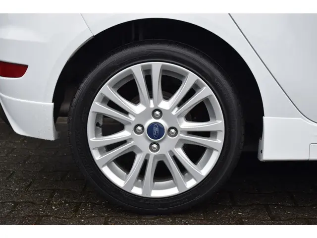 Ford Fiesta 1.0 EcoBoost Titanium 2014 Benzine 22