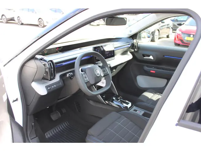 Citroën ë-C3 Plus 113pk 44 kWh 2025 Elektrisch 12