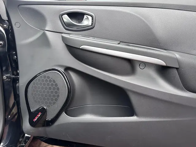 Renault Clio 0.9 TCe ECO Night&Day 2015 Benzine 19