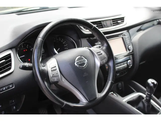 Nissan QASHQAI 1.2 DIG-T Tekna 2015 Benzine 10