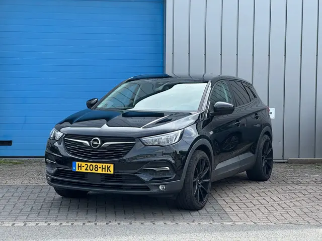 Opel Grandland X 2