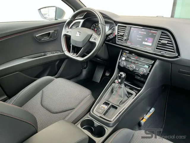 SEAT Leon 1.4 EcoTSI FR|150 pk|Carplay|Nette 2018 Benzine 12