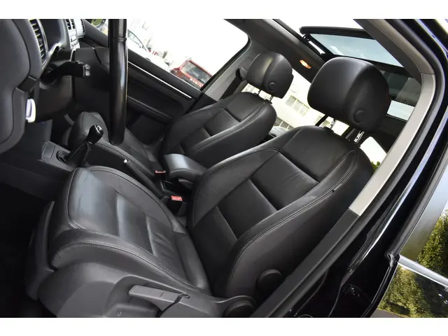 Volkswagen Touran 1.4 TSI Highline 7p. 2012 Benzine 10