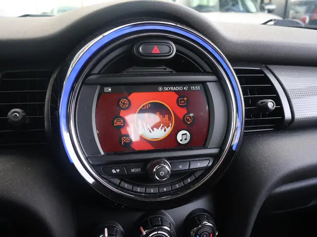 MINI Cooper 1.5 2019 Benzine 17