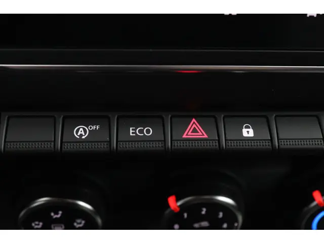 Renault Clio 1.0 TCe 90 GPF evolution 2024 Benzine 28
