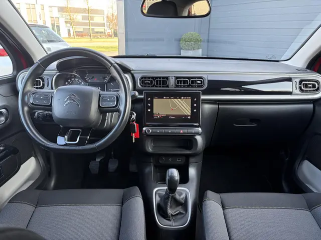 Citroën C3 1.2 PureTech Shine 2017 Benzine 6