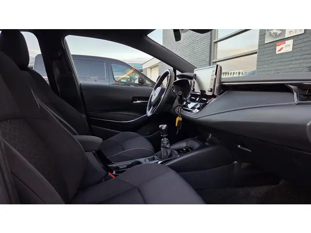 Toyota Corolla 1.2 Turbo Comfort 2021 Benzine 22