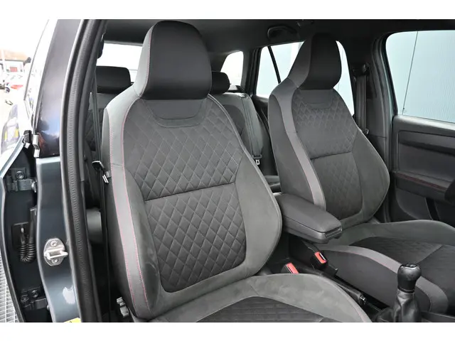 Škoda Fabia Combi 1.0 TSI Sport Business 2020 Benzine 12