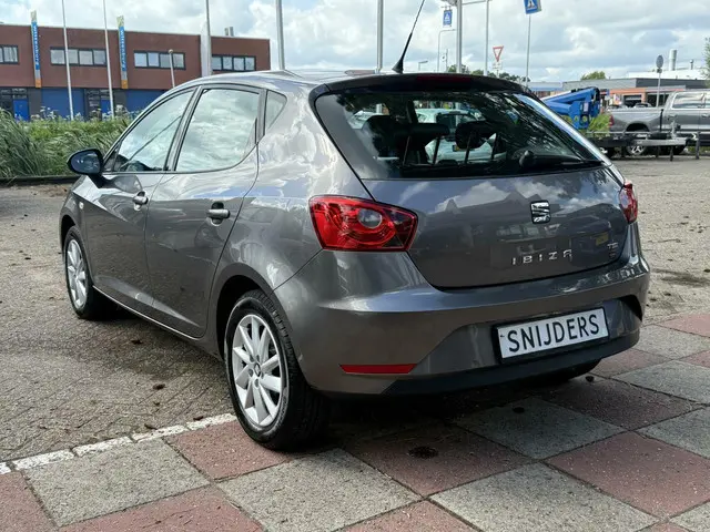 SEAT Ibiza 1.2 TSI Style met leer 2015 Benzine 5