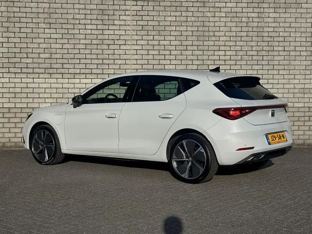 SEAT Leon 1.4 TSI eHybrid PHEV FR 2022 Hybride Benzine 5