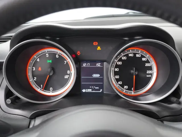 Suzuki Swift 1.2 Sportline 2019 Benzine 12