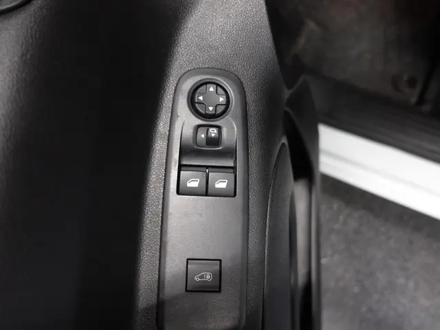 Opel Combo 1.5D L1H1 Edition Automaat 2023 Diesel 9