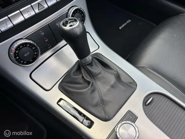 Mercedes-Benz SLK 250 2012 Benzine 15