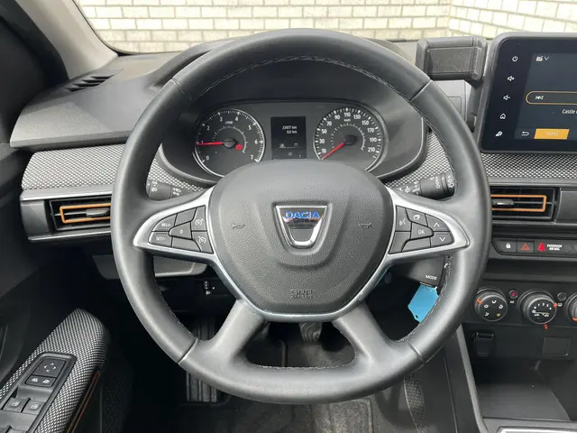 Dacia Sandero Stepway 1.0 TCe 90 Comfort 2023 Benzine 30