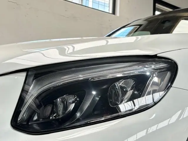Mercedes-Benz GLC 250 4MATIC Premium Plus 2018 Benzine 13