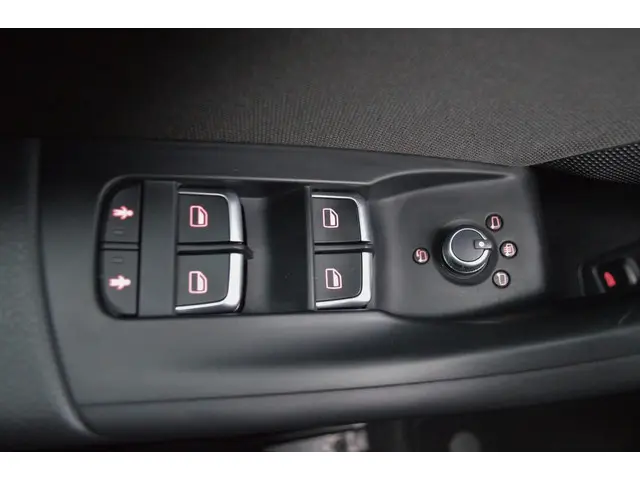 Audi Q3 2.0 TFSI quattro Sport Pro Line S 2016 Benzine 13
