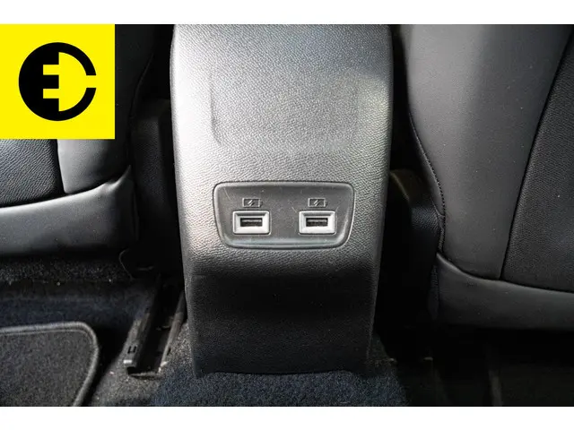 Peugeot e-2008 EV GT 50 kWh 2020 Elektrisch 6